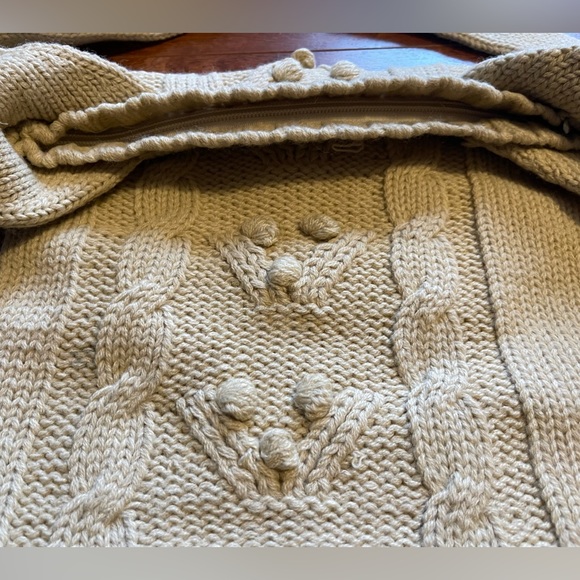 Knit Purse - Picture 3 of 4